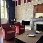 Alojamento de Acomodação e Pequeno-almoço Château D'arbérats 3*