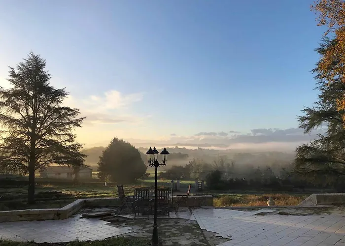 Bed & Breakfast Château D'arbérats 3*